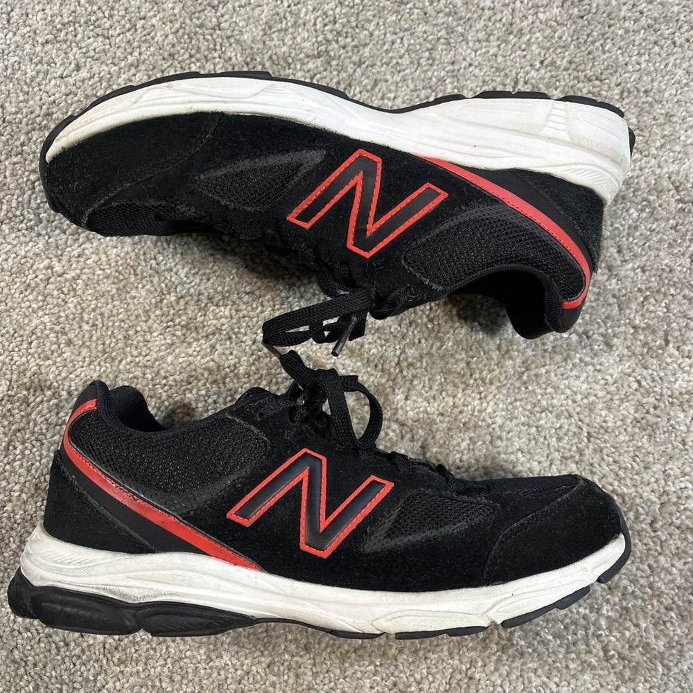 New Balance 888‎ V2 Men's 6.5 Lace-Up Sneaker Red And Black